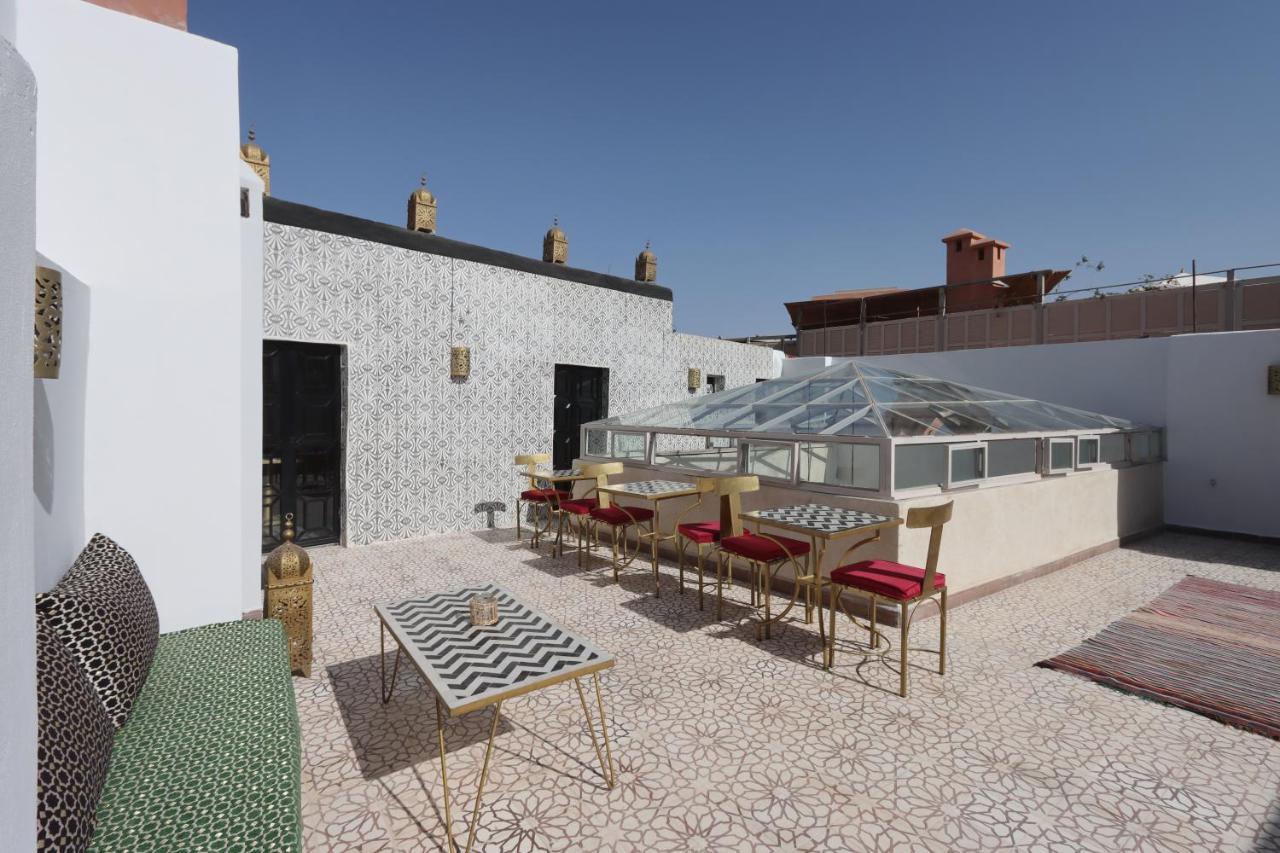 Riad La Fayette Bed & Breakfast Marrakesh Bagian luar foto