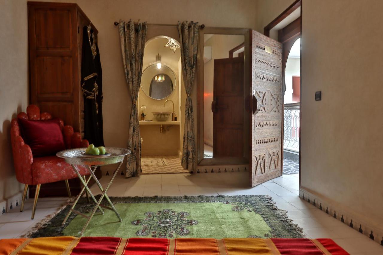 Riad La Fayette Bed & Breakfast Marrakesh Bagian luar foto