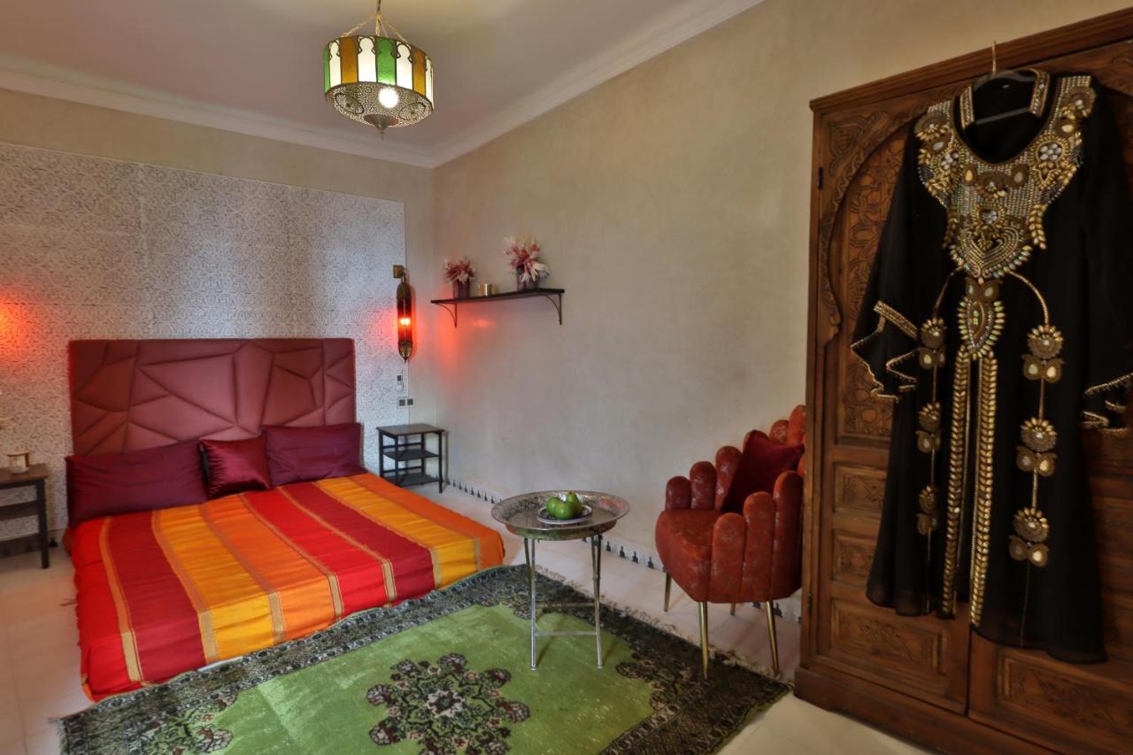 Riad La Fayette Bed & Breakfast Marrakesh Bagian luar foto