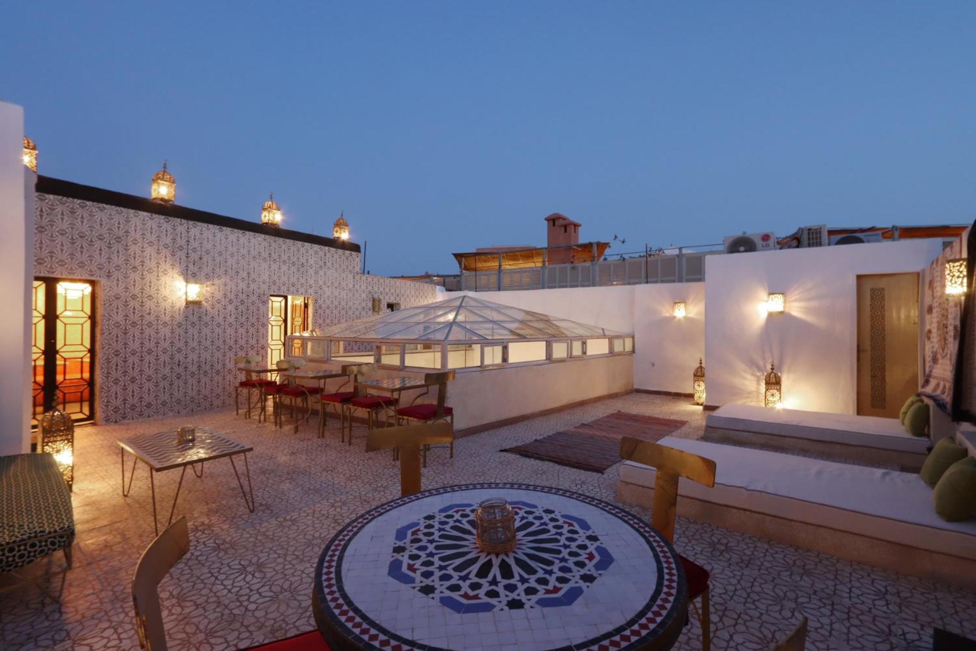 Riad La Fayette Bed & Breakfast Marrakesh Bagian luar foto
