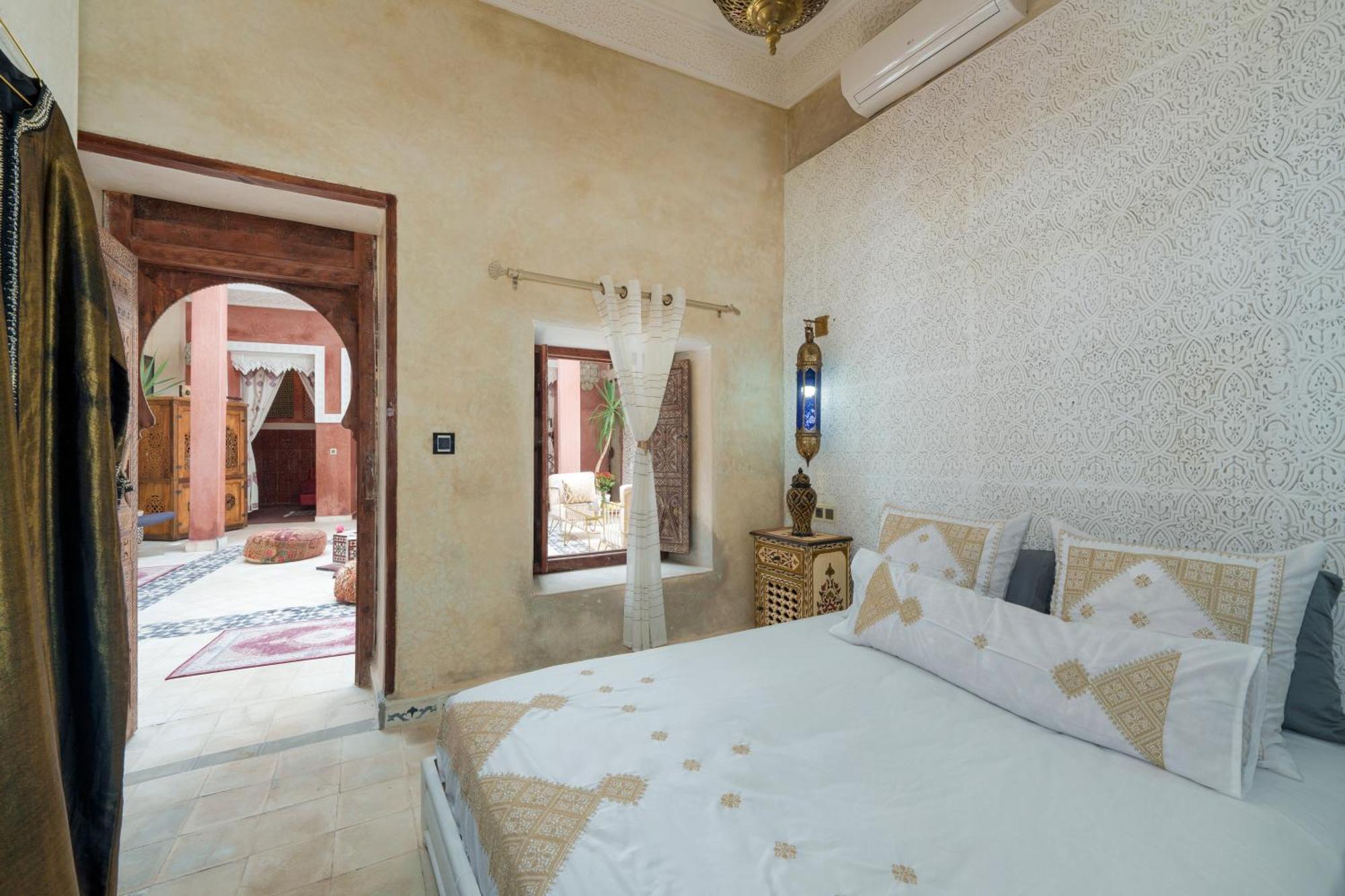 Riad La Fayette Bed & Breakfast Marrakesh Bagian luar foto