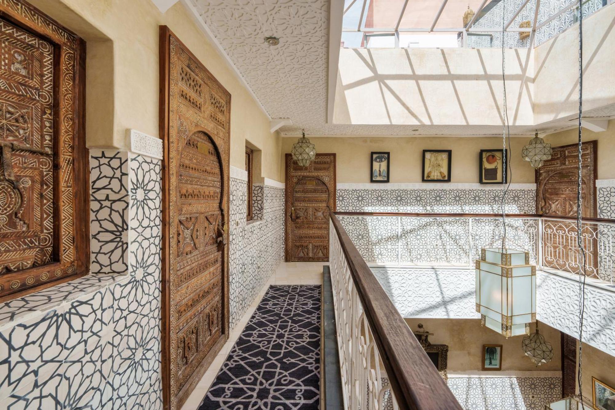 Riad La Fayette Bed & Breakfast Marrakesh Bagian luar foto
